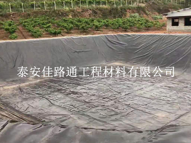 解决沼气池防渗土工膜出现的鼓胀问题 解决沼气池防渗土工膜出现的鼓胀问题