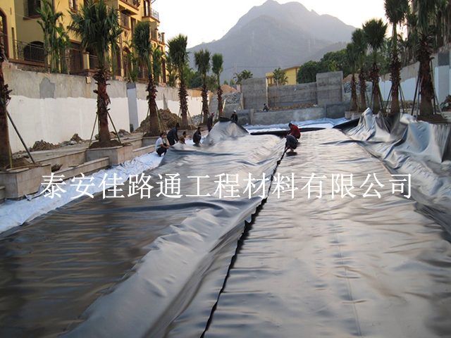 污水处理防渗膜施工过程边界处理值得关注 污水处理防渗膜施工过程边界处理值得关注