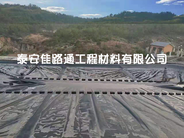 把握好垃圾填埋场防渗膜的施工质量 把握好垃圾填埋场防渗膜的施工质量