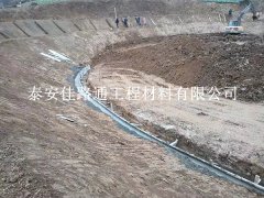 蓄水池防渗膜如何裁剪才能节省材料？