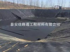 垃圾填埋场防渗膜铺设：不可或缺的准备工作