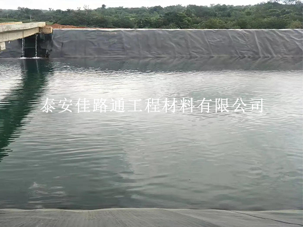 垃圾填埋场防渗膜总破损？6 大根源一次