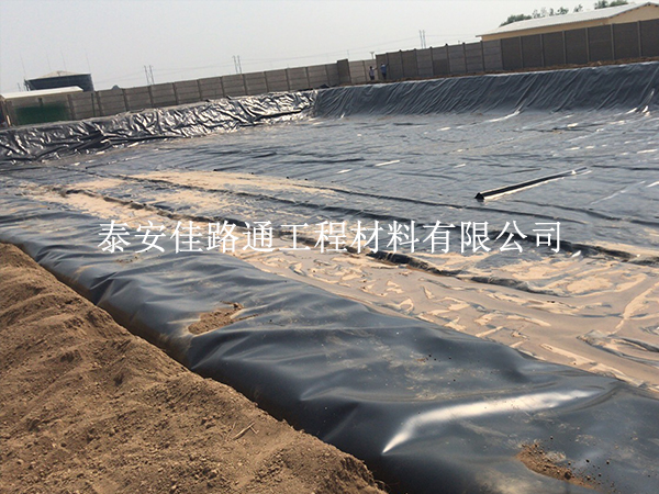高品质鱼塘防渗膜，具备这些核心特征