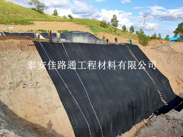 蓄水池防渗膜破损不用慌？这些修复技巧超实用