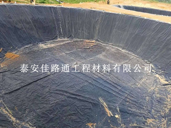 沼气池防渗膜运输别大意,这些细节护好膜