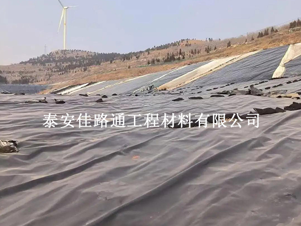 垃圾填埋场防渗膜施工成本优化攻略 高效省费不损防渗效果