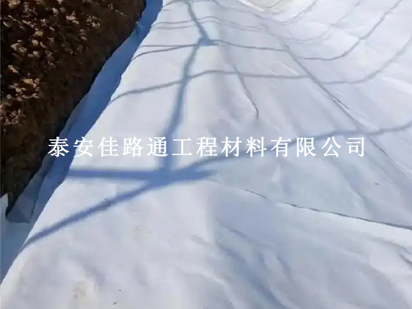 道路养护铺土工布，工艺选不对等于白干！这套施工流程值得收藏