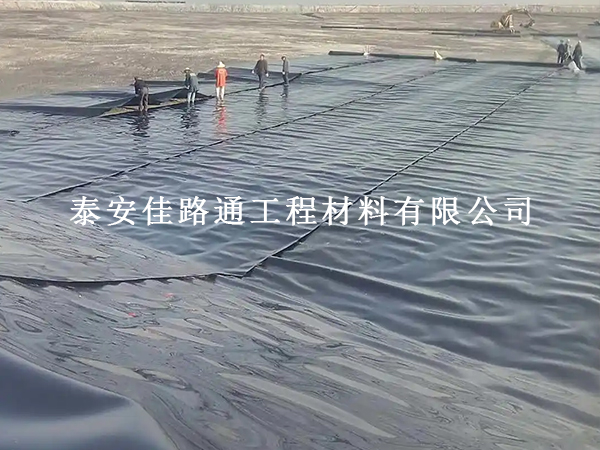 防渗膜焊缝总开裂？多半是焊接这几步没做到位