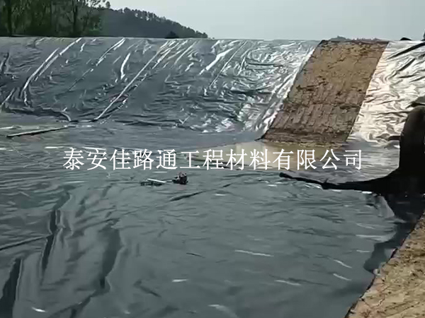 鱼塘防渗膜焊接总出问题？这些坑踩一个就够你受的