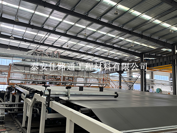 告别工程隐患:养殖防渗土工膜现场自检全指南 告别工程隐患:养殖防渗土工膜现场自检全指南