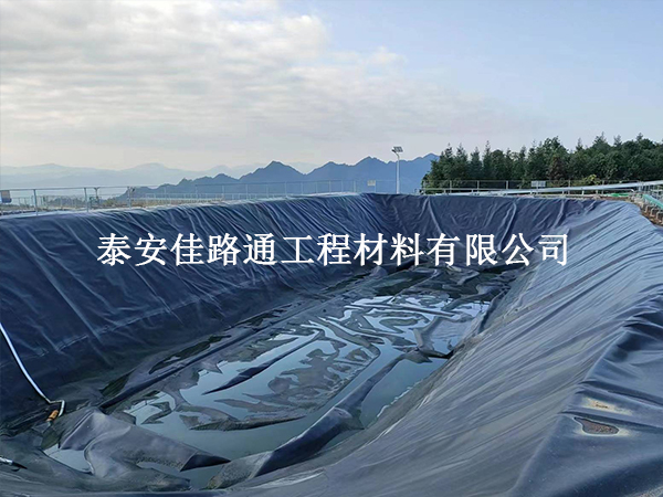 拒绝渗漏隐患：垃圾填埋场土工膜工程施工检测实战技巧