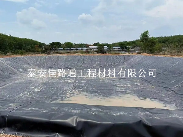 防渗土工膜焊接检查:焊完别急着盖土,这几步查清才放心 防渗土工膜焊接检查:焊完别急着盖土,这几步查清才放心